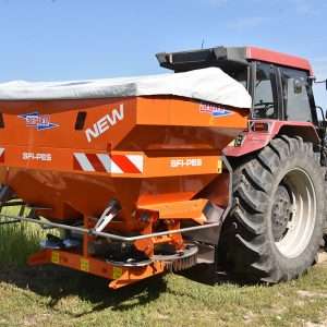 Mounted spreaders